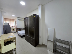 Changi Road (D14), Shop House #608659681